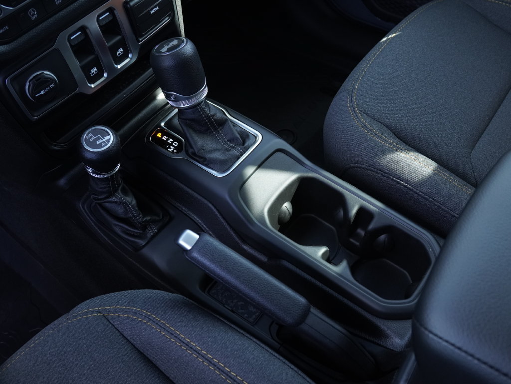 New 2026 Jeep Wrangler Sport AWD/4WD image 24