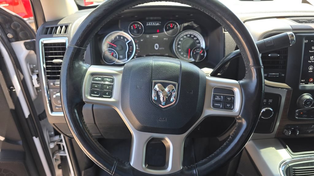 Used 2018 RAM 2500 Laramie AWD/4WD image 14