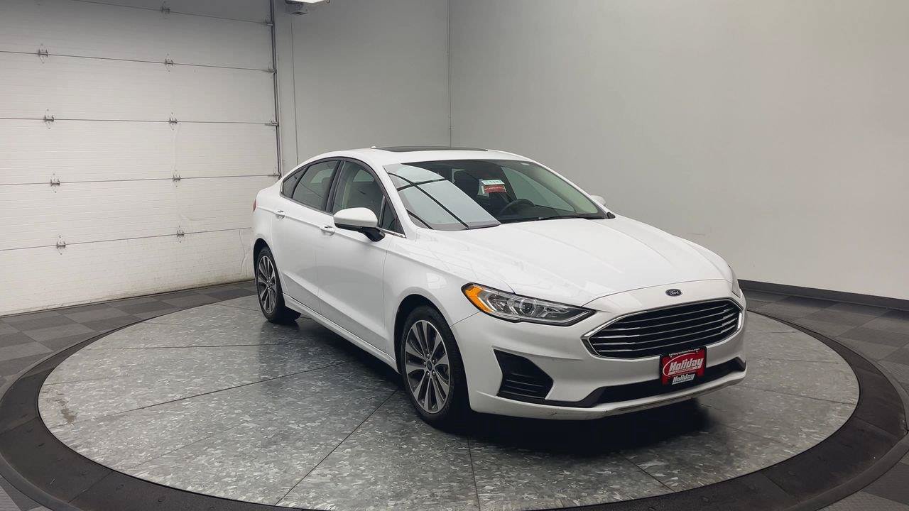 Used 2020 Ford Fusion SE AWD/4WD image 32