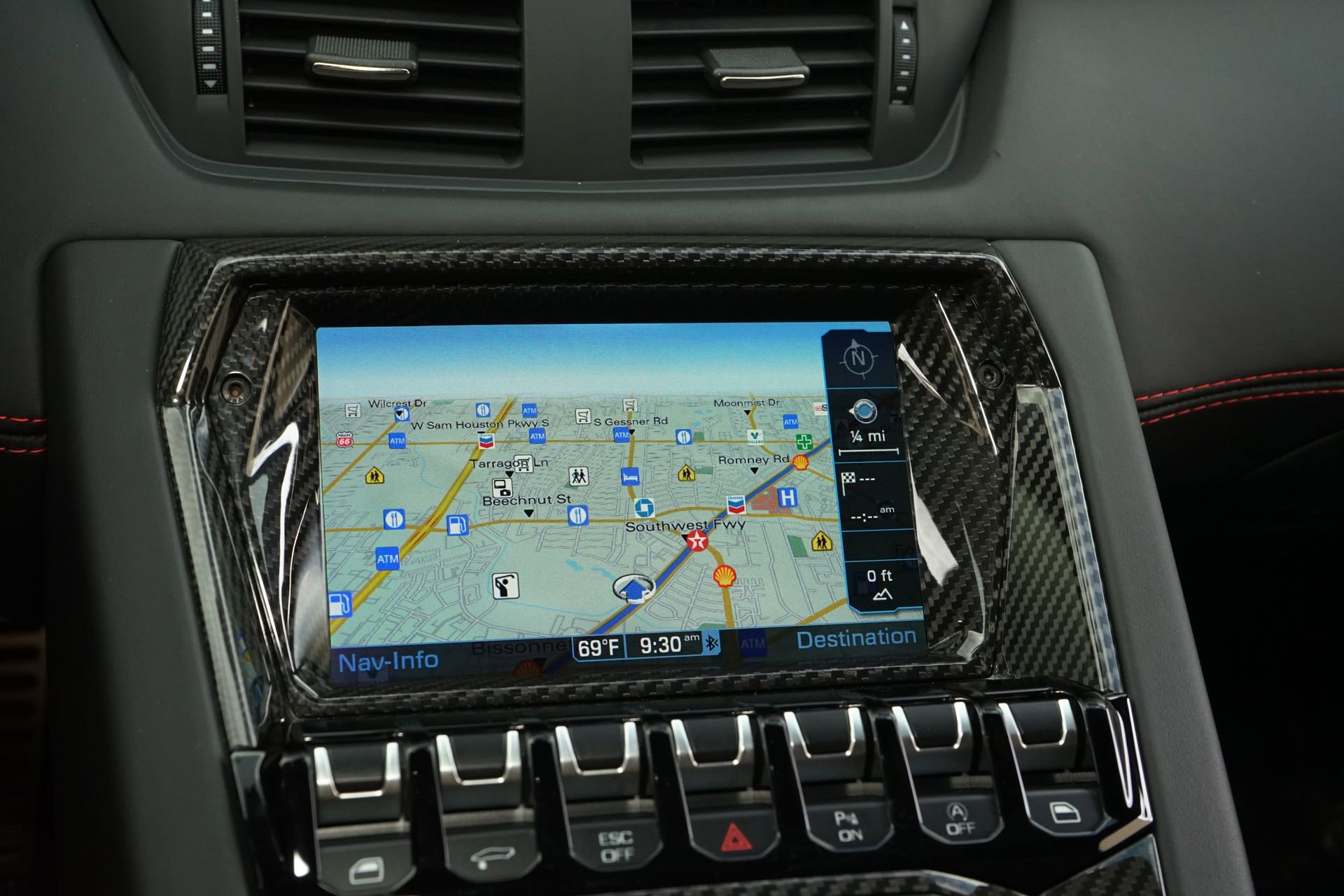 Used 2017 Lamborghini Aventador S image 22