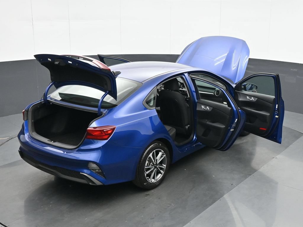 Used 2023 Kia Forte LXS w/ LXS Technology Package FWD image 41
