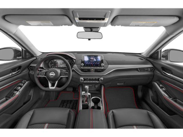 Used 2023 Nissan Altima 2.5 SR w/ SR Premium Package image 11