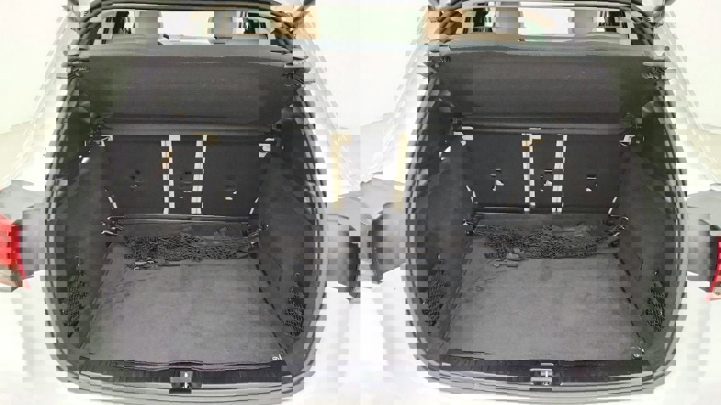 Used 2023 Mercedes-Benz GLA 250 w/ Premium Package image 21