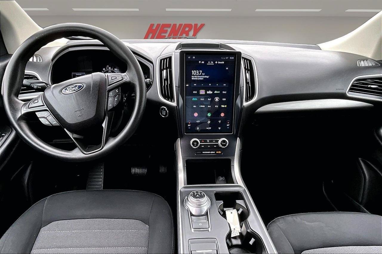 Used 2023 Ford Edge SE AWD/4WD image 7