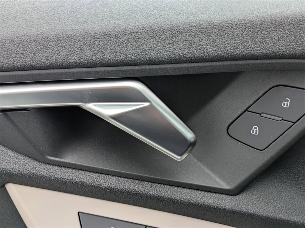 Used 2022 Audi A3 2.0T Premium Plus w/ Premium Plus Package image 11