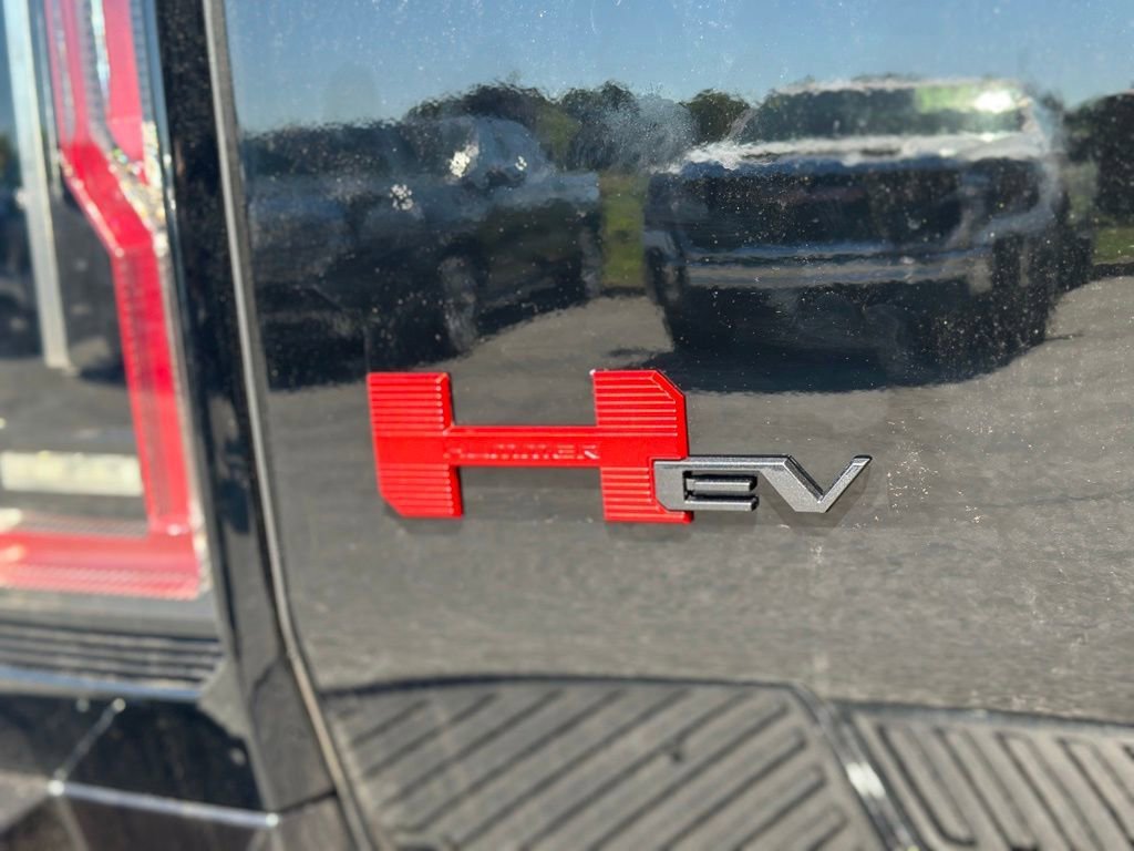 New 2026 GMC Hummer EV SUV w/ LPO, Sport Package AWD/4WD image 36
