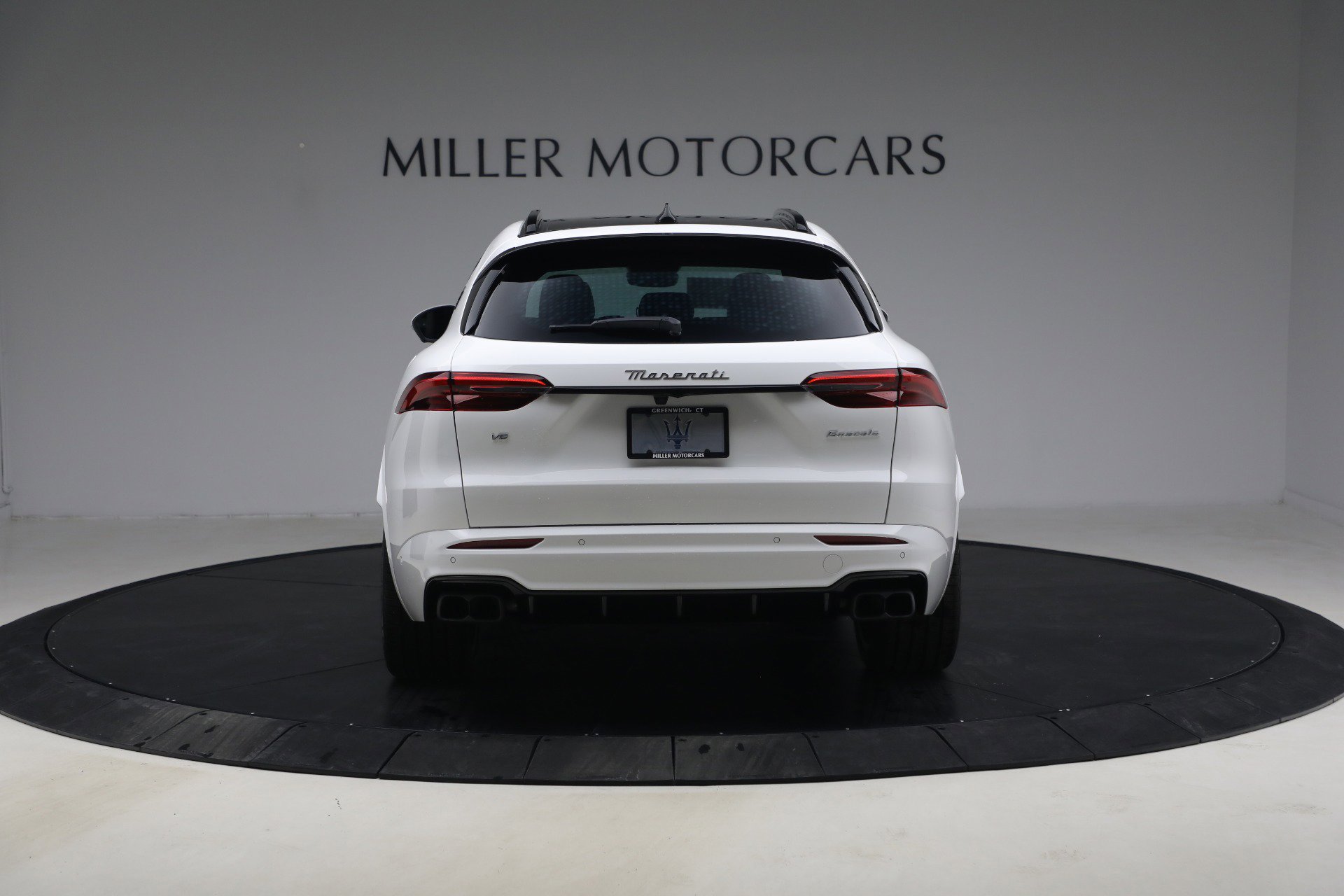 New 2026 Maserati Grecale Modena image 6