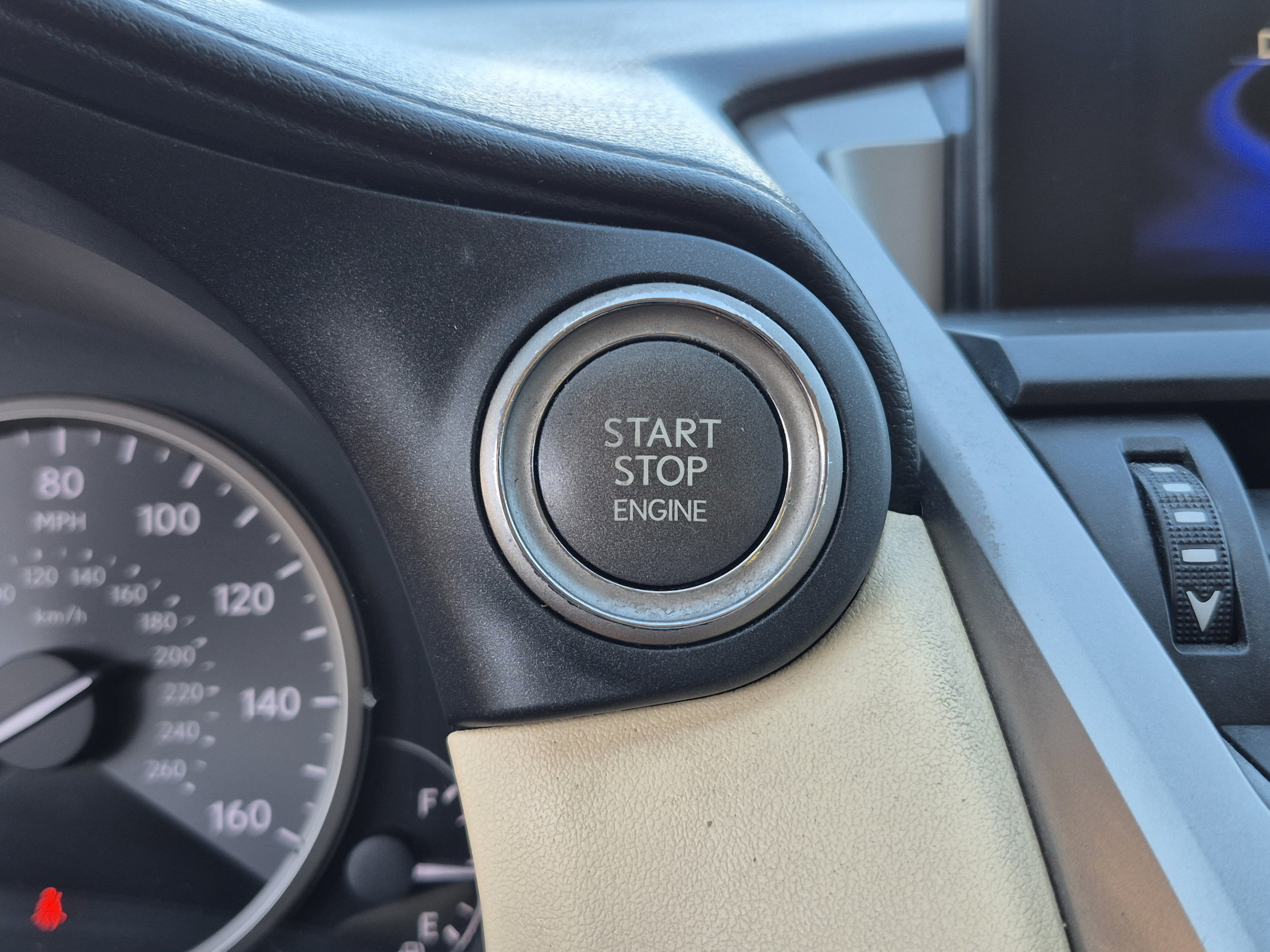 Used 2017 Lexus NX 200t FWD image 30