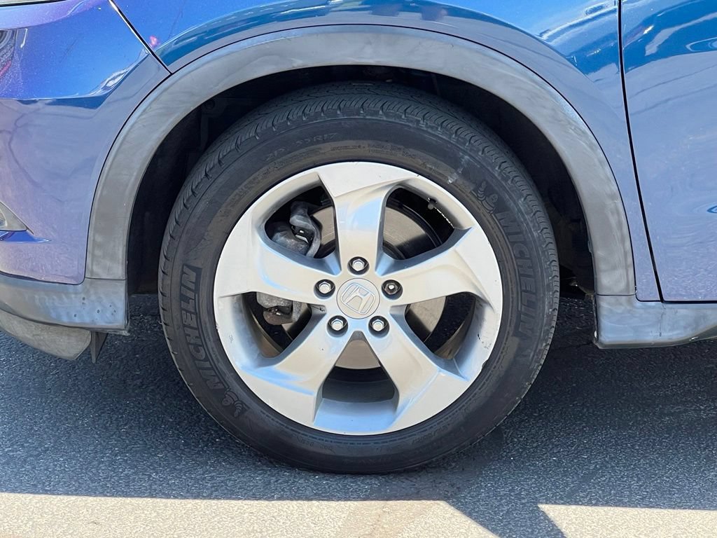 Used 2017 Honda HR-V LX image 14