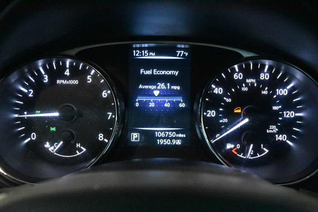 Used 2014 Nissan Rogue SV image 18