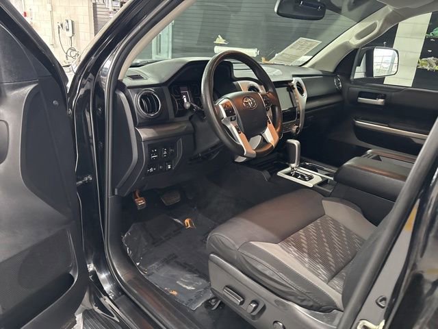 Used 2020 Toyota Tundra SR5 w/ TRD Off-Road Package image 11