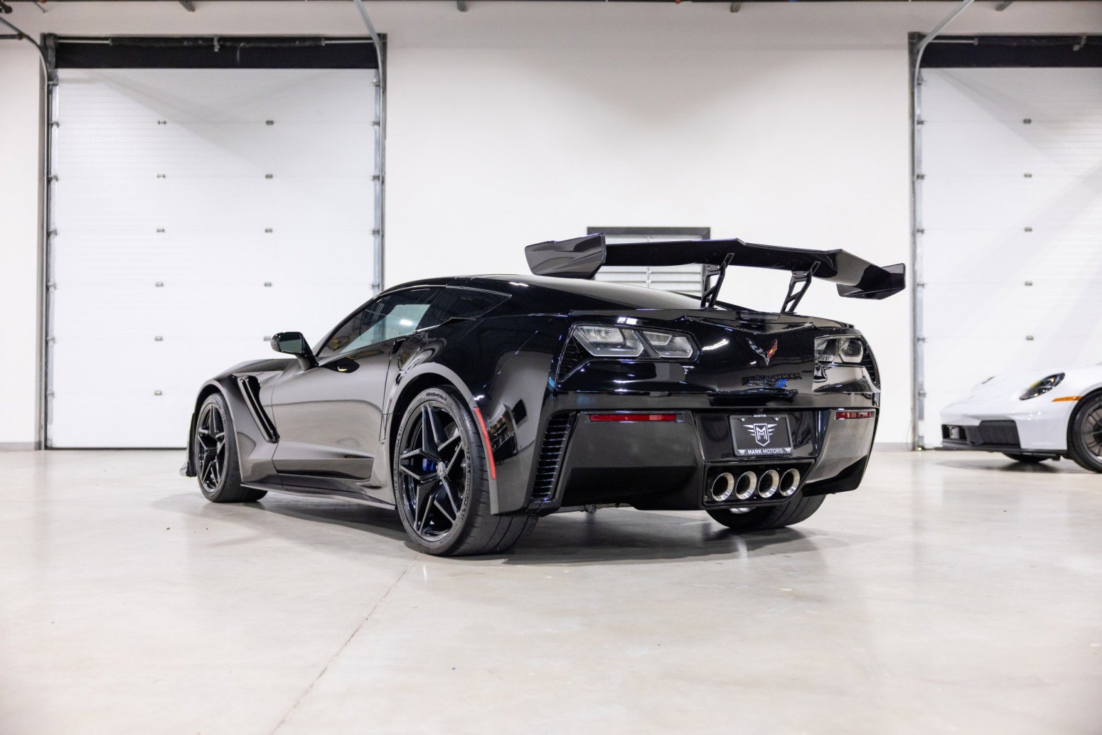 Used 2019 Chevrolet Corvette ZR1 RWD image 6