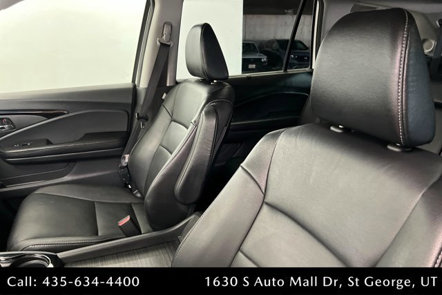 Used 2017 Honda Pilot Touring image 16