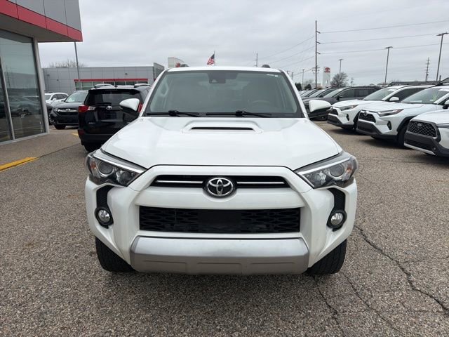 Used 2020 Toyota 4Runner TRD Off-Road Premium image 3