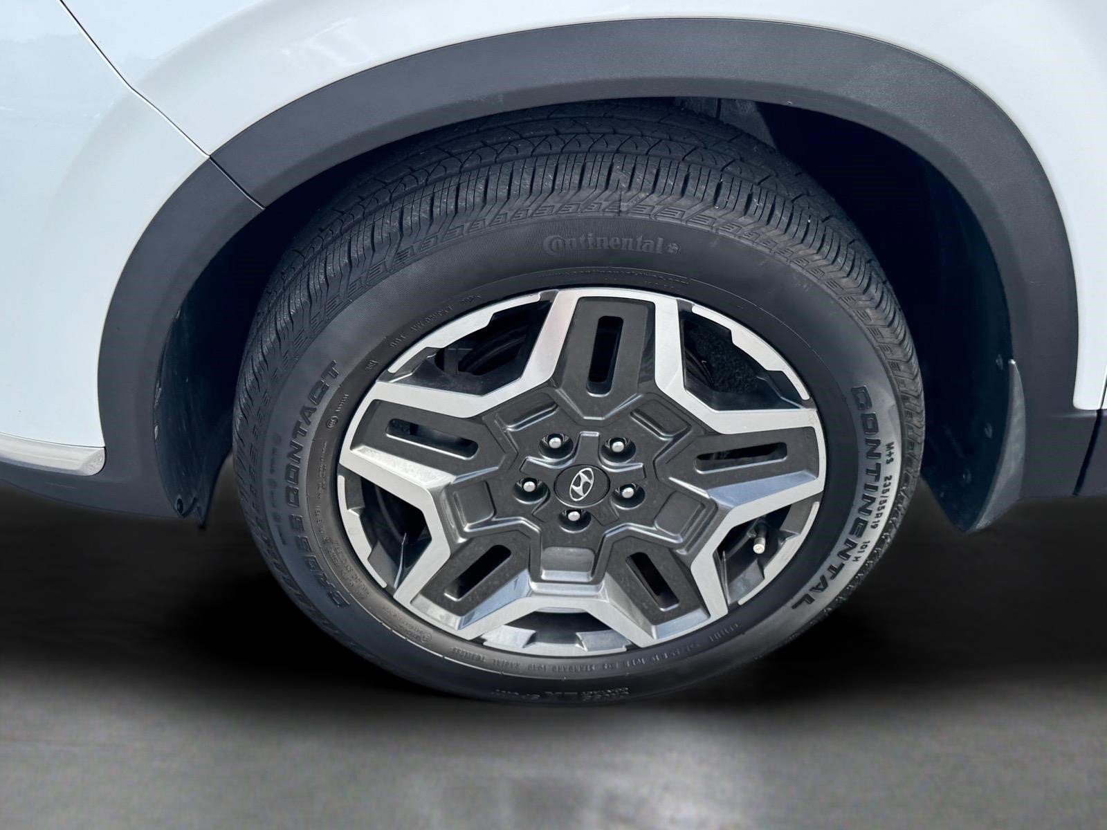Used 2023 Hyundai Santa Fe SEL Premium AWD/4WD image 19
