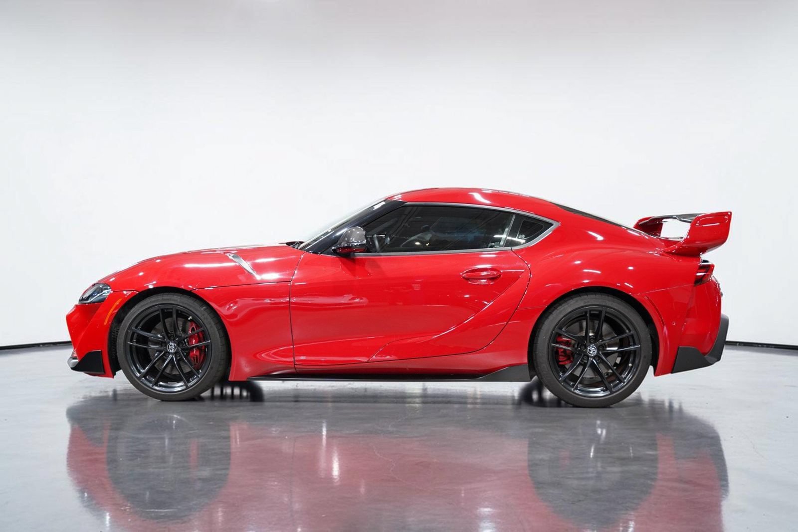 Used 2022 Toyota Supra Premium w/ Driver Assist Package RWD image 17