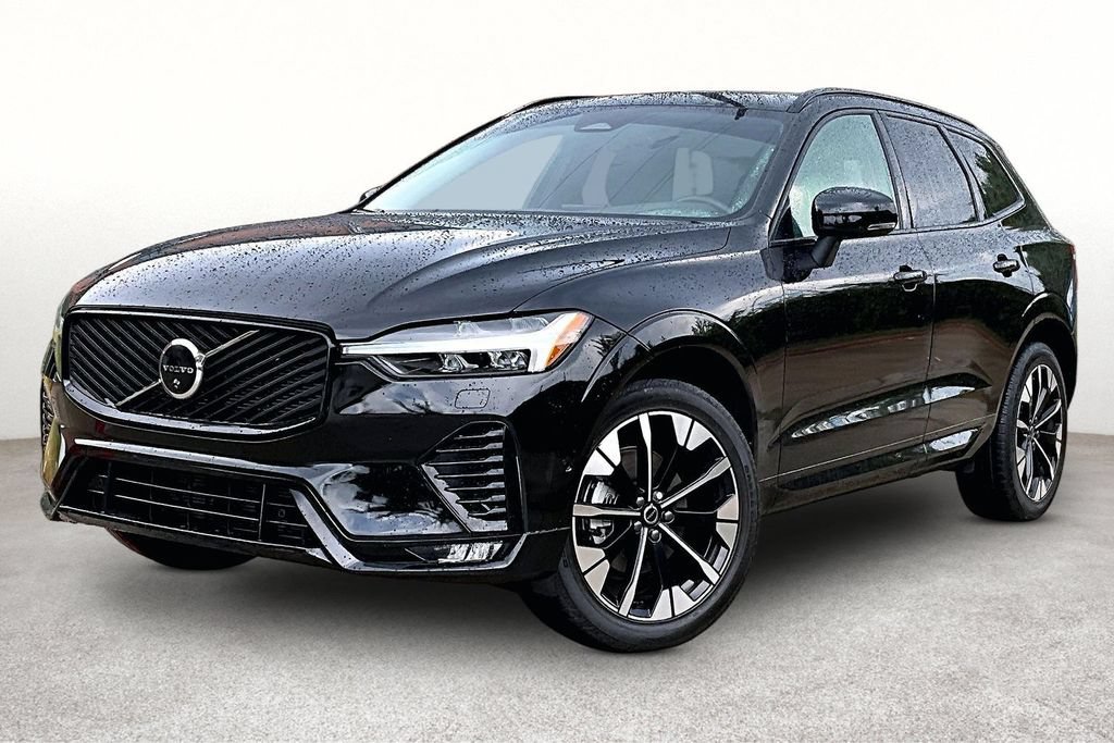 Certified 2026 Volvo XC60 B5 Plus AWD/4WD image 15