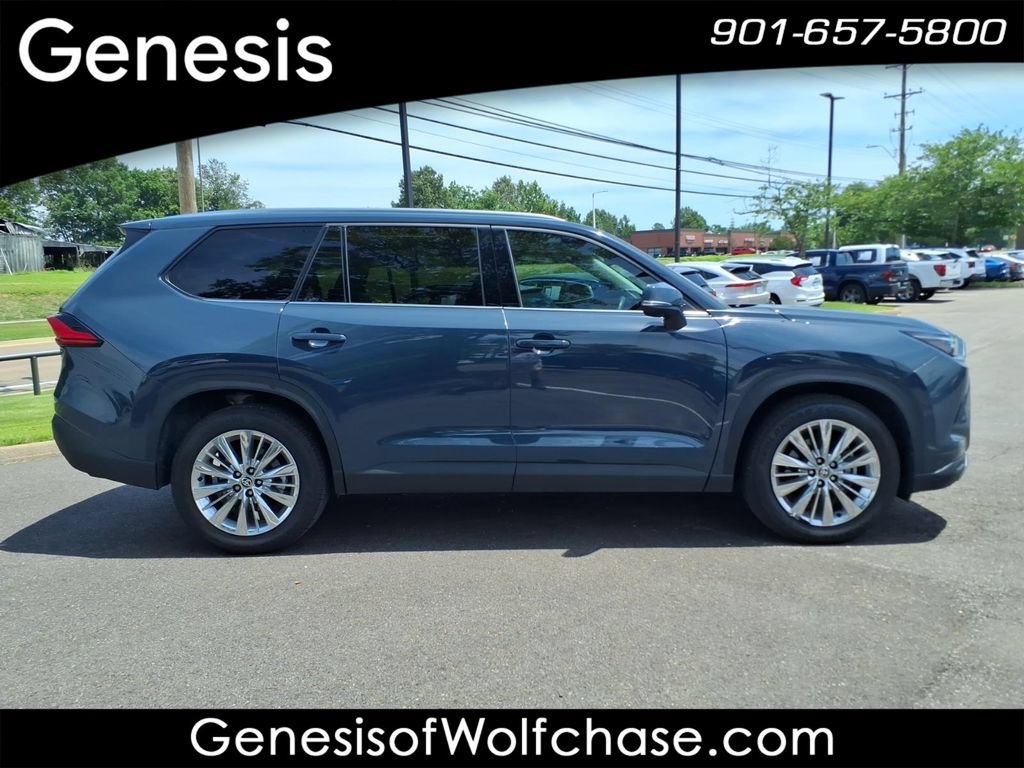 Used 2024 Toyota Grand Highlander AWD image 6