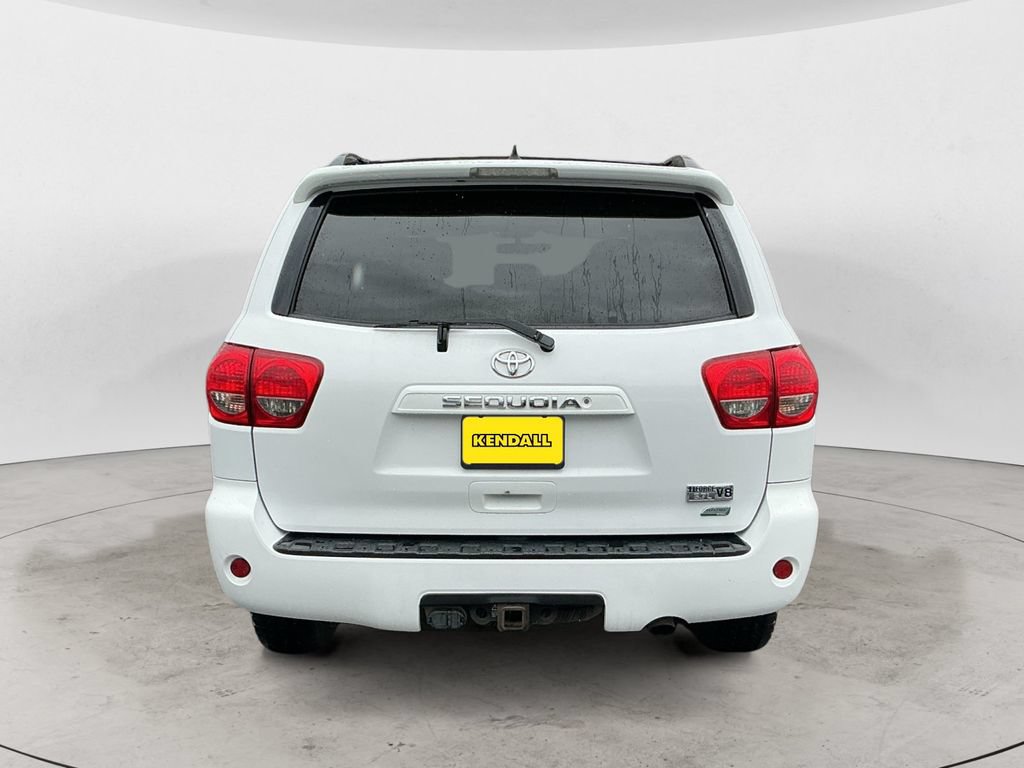 Used 2014 Toyota Sequoia SR5 AWD/4WD image 6