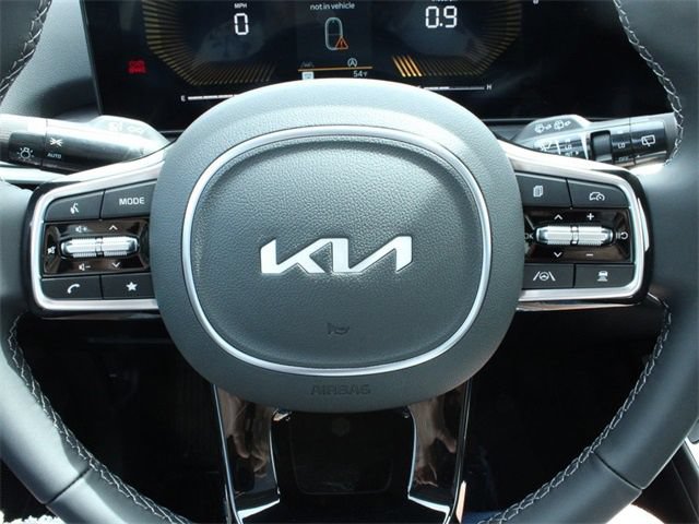 Used 2025 Kia Sorento S w/ Panoramic Sunroof Package FWD image 22