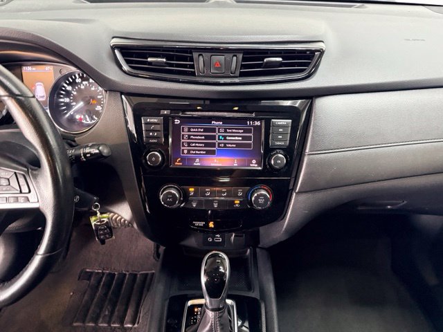 Used 2020 Nissan Rogue S w/ Special Edition Package AWD/4WD image 28