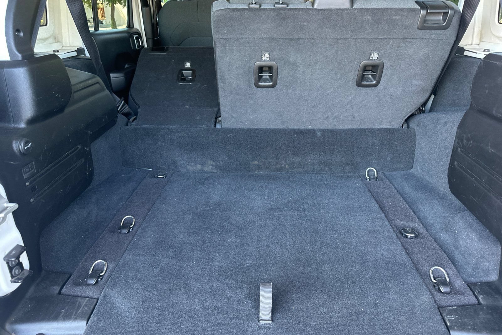 Used 2024 Jeep Wrangler Unlimited AWD/4WD image 23
