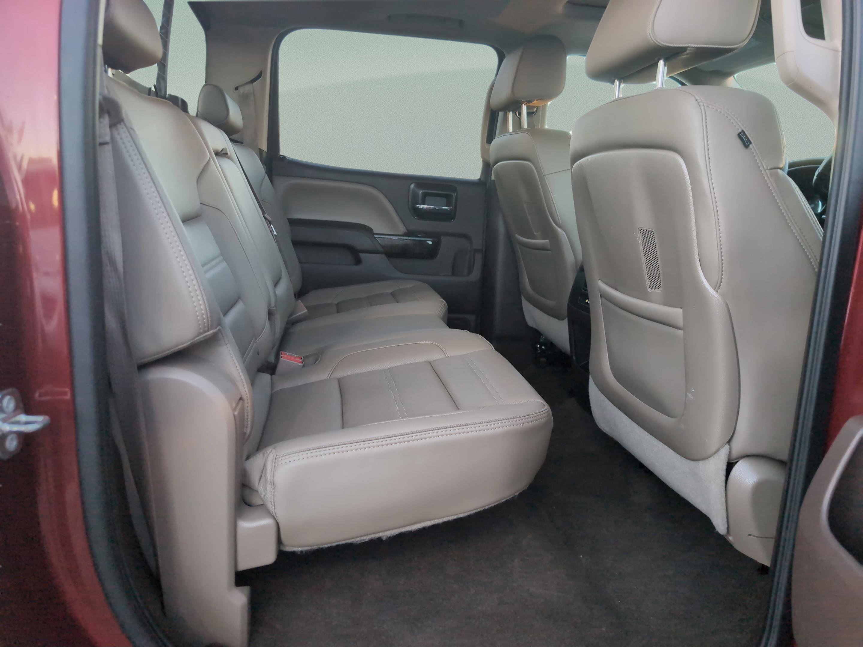 Used 2015 GMC Sierra 2500 Denali w/ Duramax Plus Package image 19