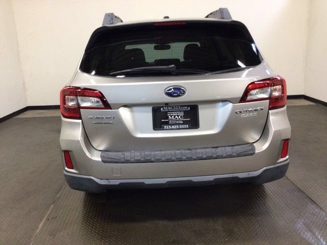 Used 2015 Subaru Outback 2.5i Limited AWD/4WD image 5
