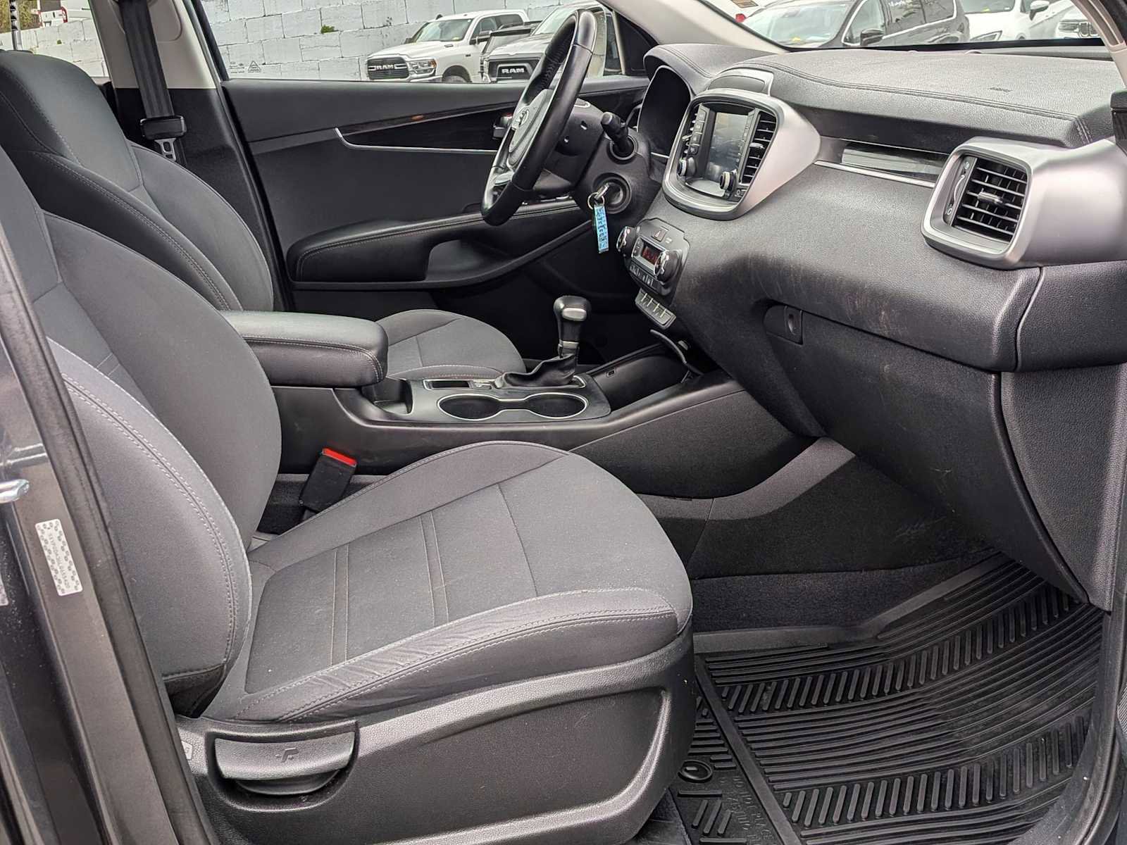 Used 2020 Kia Sorento LX w/ LX I4 Convenience Package AWD/4WD image 25