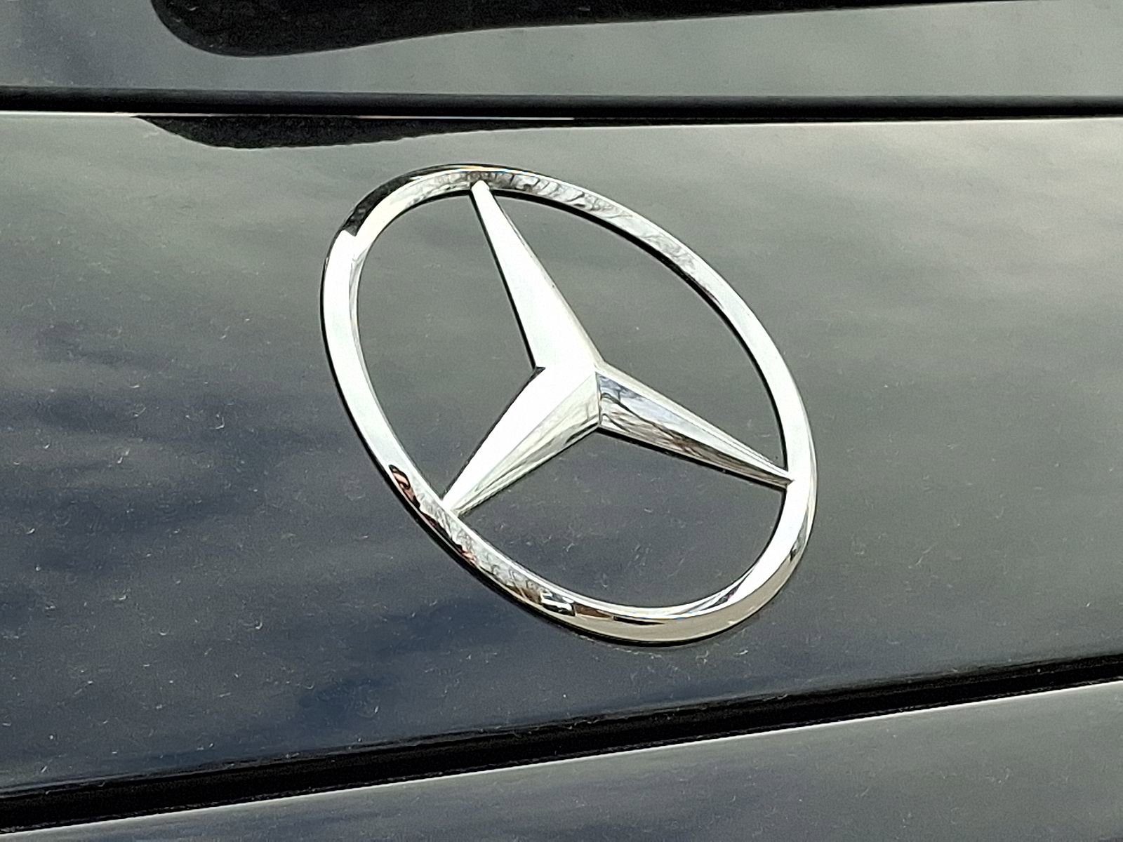 Certified 2025 Mercedes-Benz GLC 300 4MATIC image 31