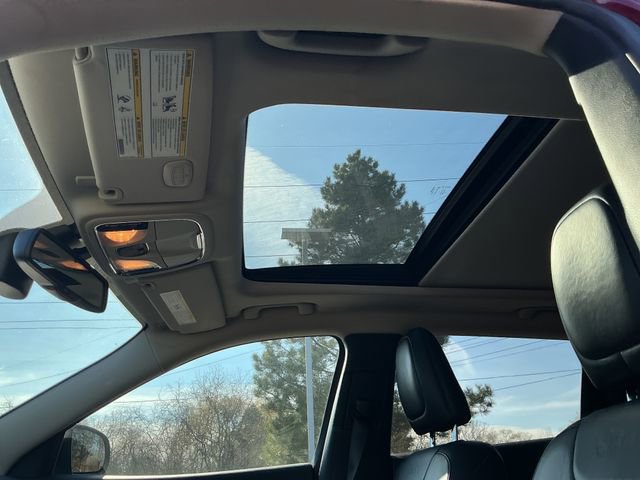 Used 2016 Jeep Cherokee Limited image 23