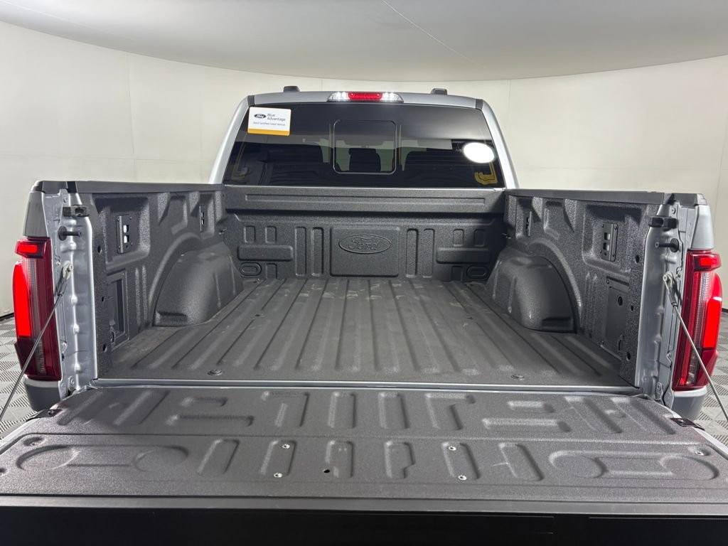 Certified 2025 Ford F150 Lariat w/ Equipment Group 501A Mid image 32