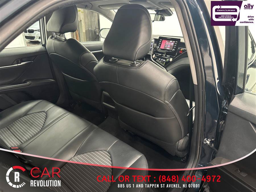 Used 2021 Toyota Camry SE FWD image 40