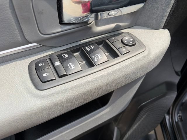 Used 2019 RAM 1500 Warlock AWD/4WD image 13
