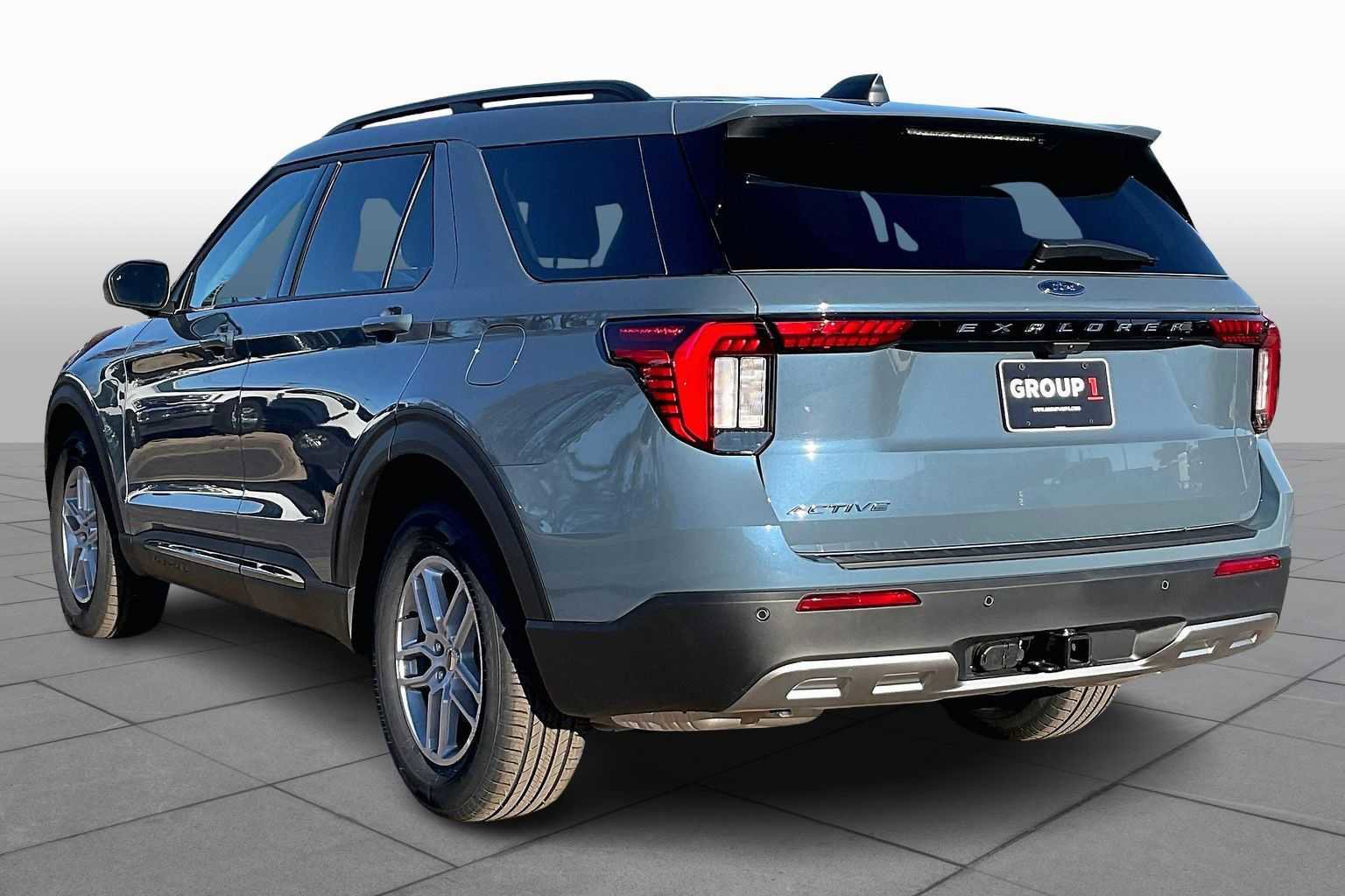 New 2026 Ford Explorer Active w/ Active Comfort Package image 12