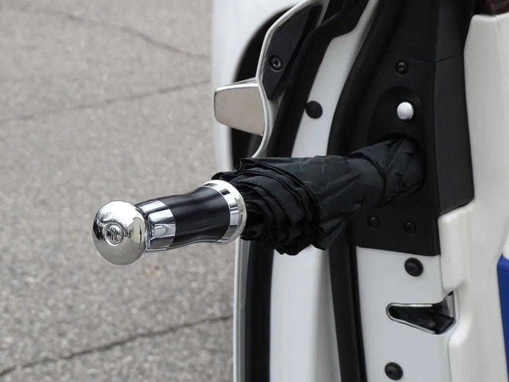 Certified 2019 Rolls-Royce Ghost RWD image 19