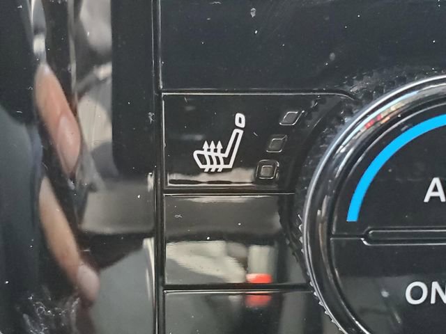 Certified 2023 Nissan Rogue SV w/ SV Premium Package image 28