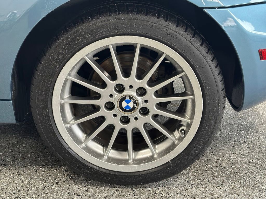 Used 2001 BMW Z3 3.0i image 17