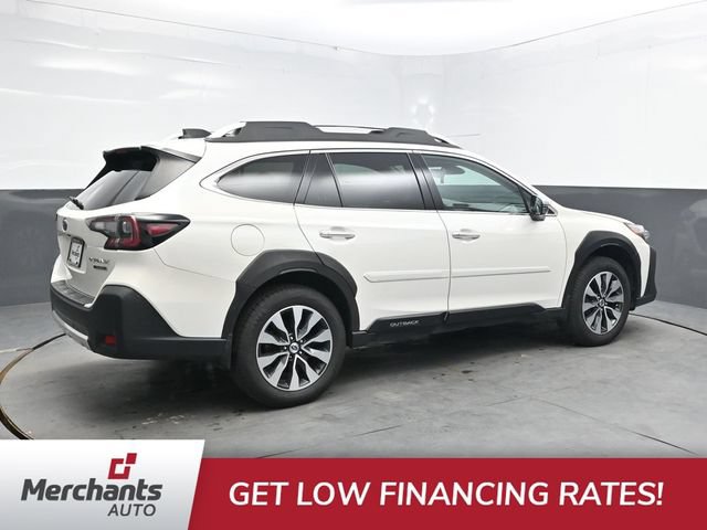 Used 2023 Subaru Outback Touring AWD/4WD image 8