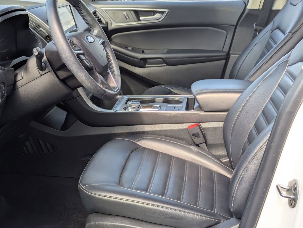 Used 2022 Ford Edge SEL w/ Convenience Package image 11