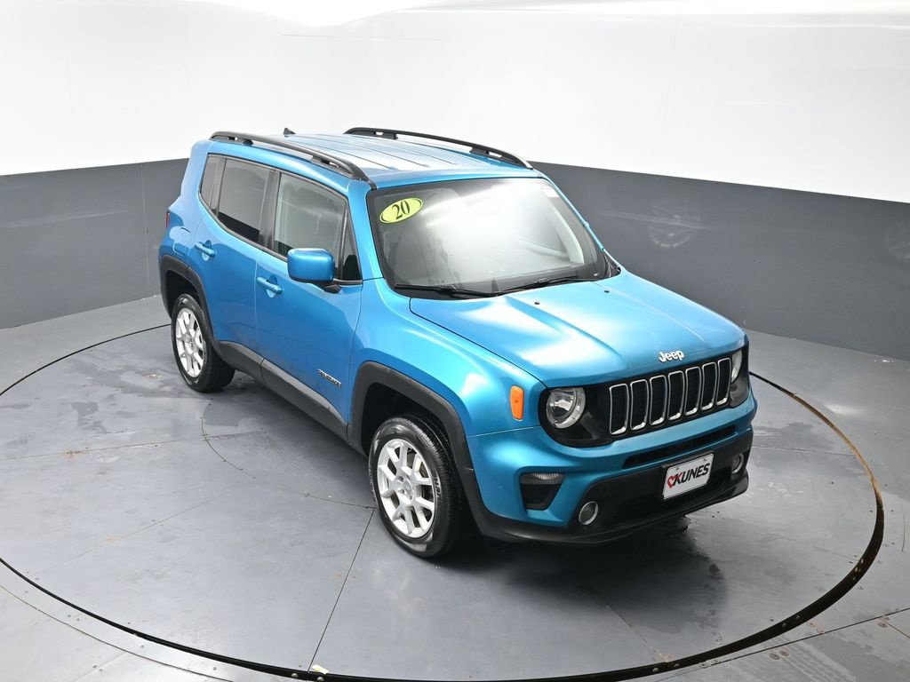 Used 2020 Jeep Renegade Latitude w/ Cold Weather Group AWD/4WD image 43