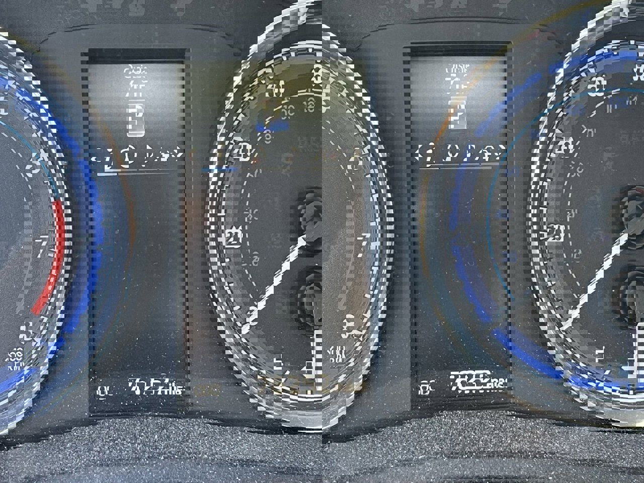 Used 2018 Toyota Corolla XSE image 8