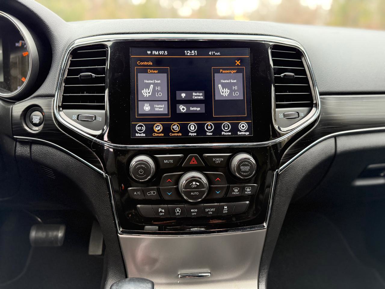 Used 2021 Jeep Grand Cherokee Limited image 19