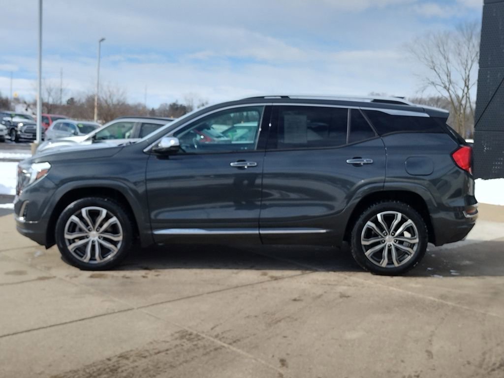 Used 2019 GMC Terrain Denali w/ Comfort Package image 7