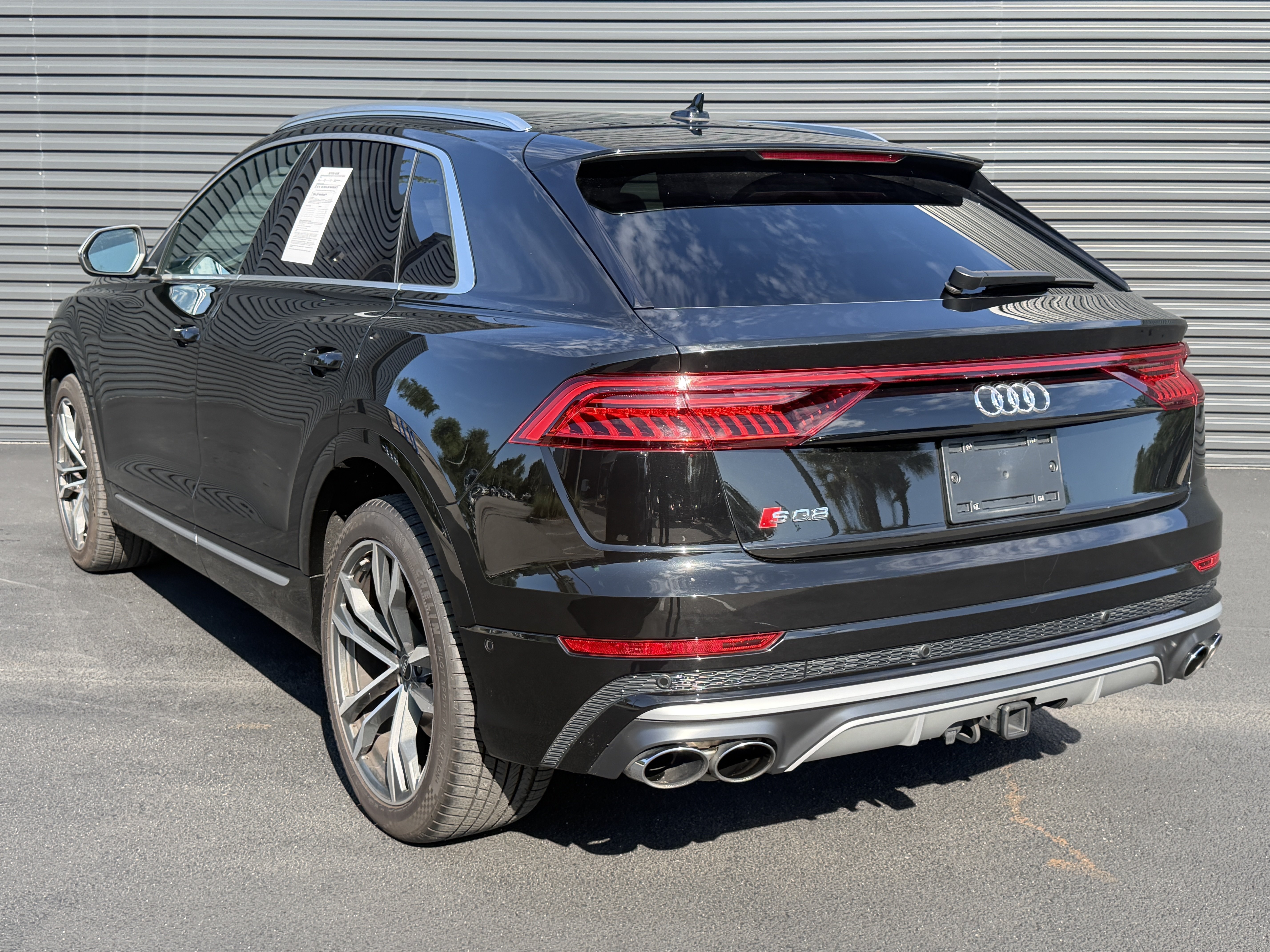Used 2022 Audi SQ8 Prestige AWD/4WD image 3