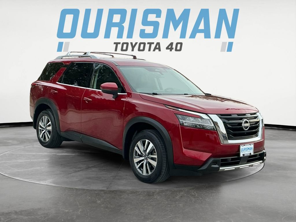 Used 2024 Nissan Pathfinder SL image 9