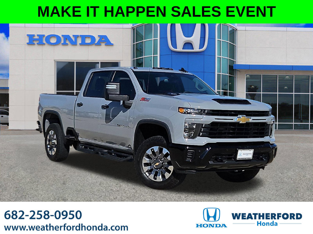 Used 2025 Chevrolet Silverado 2500 Custom w/ Custom Value Package AWD/4WD image 1