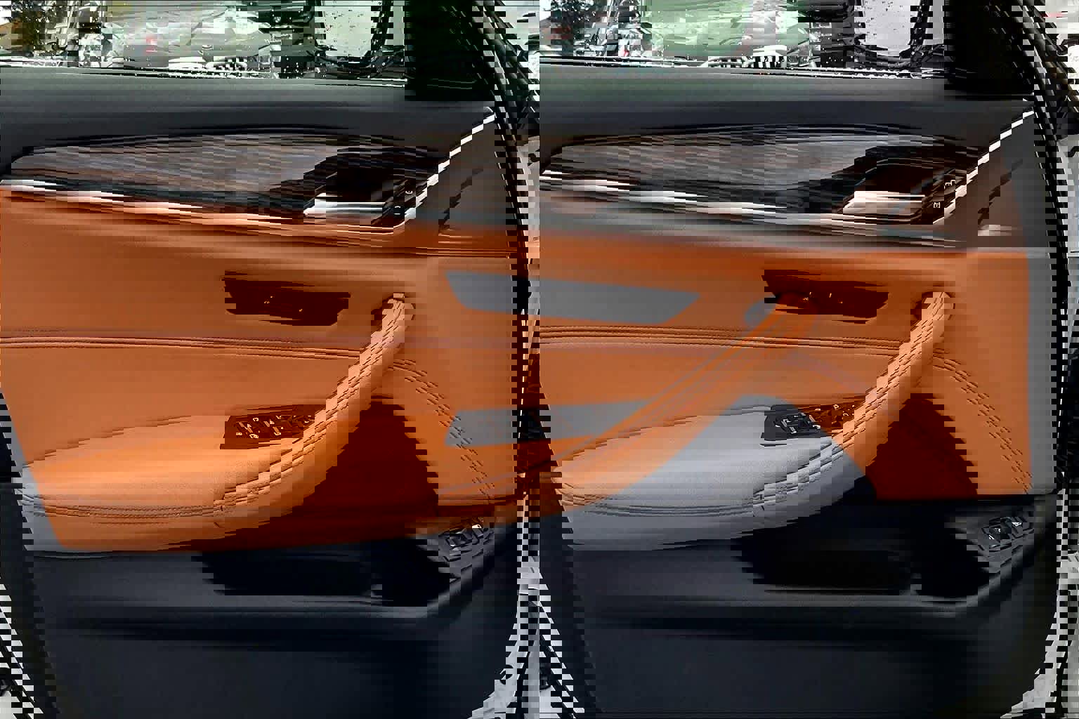 Used 2021 BMW 530e xDrive image 26