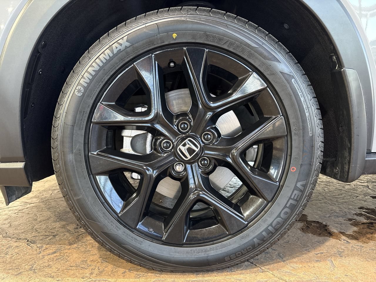 Used 2024 Honda HR-V Sport image 10