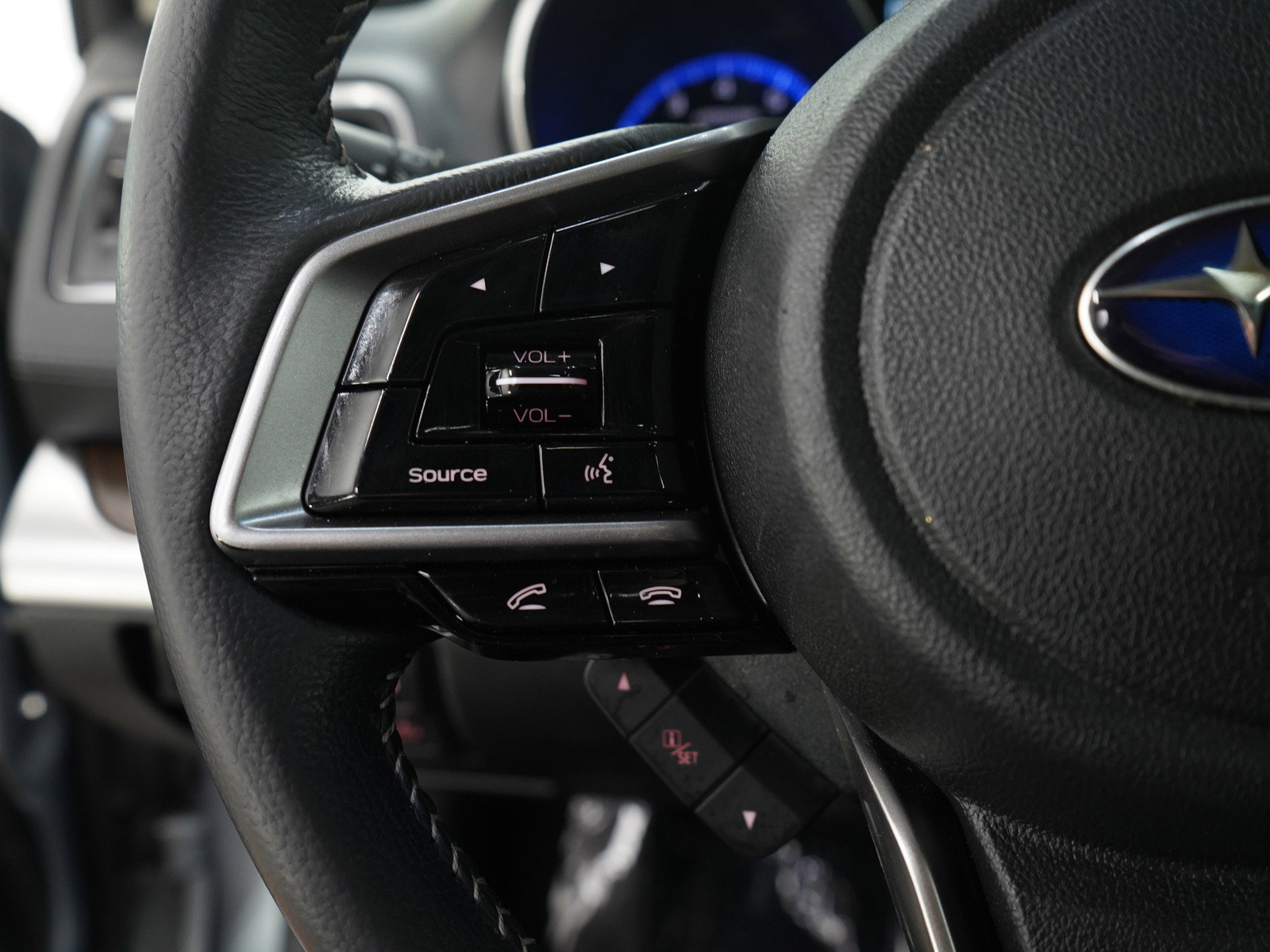 Used 2018 Subaru Outback 2.5i Limited AWD/4WD image 27